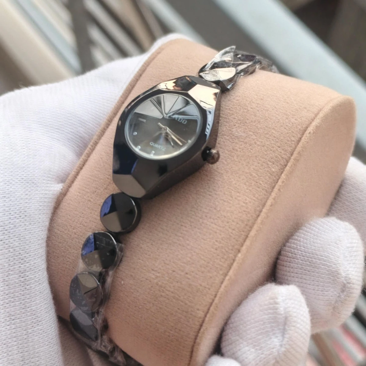 Luxury Ladis Watch Model 5590 Full  Black Colour Watch Ladis