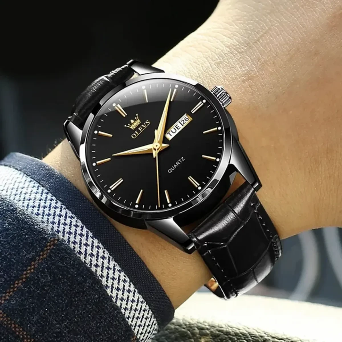 OLEVS WATCH MODEL 6898 FASHION WATCH FOR MEN FULL BLACK COLOUR WATCH FOR MEN + এক পিস ব্যাটারি ফ্রি।